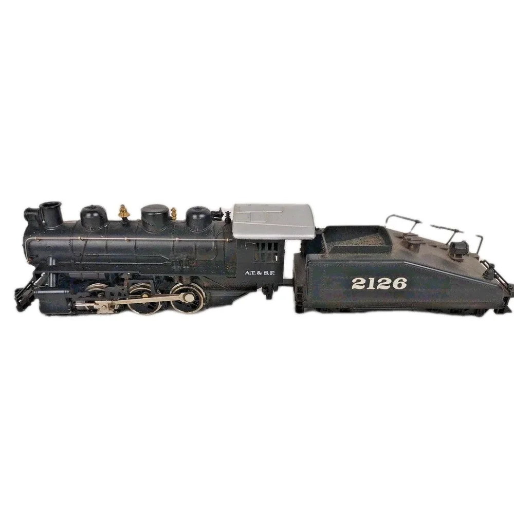 HO Bachmann AT&SF 0-6-0 Steam Locomotive Lighted and #2126 Tender
